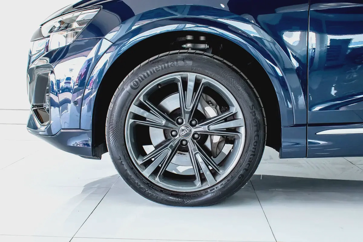 AUDI WARRANTY 2028 UNLIMITED KMS /  SERVICE PACKAGE TILL 2030 OR 75,000 KMS | 3.0L 55 TFSI