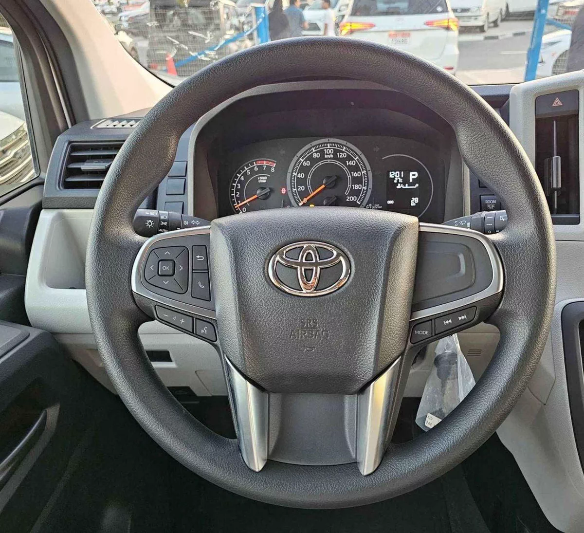 Toyota Hiace GL DX PASSENGER | 3.5L V6 A/T PETROL | DUAL HEATER | DVD CAMERA (CODE# HR3ADA)-15-0