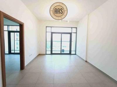 Affordable and spacious 1BHK only 76K near to metro statio-6