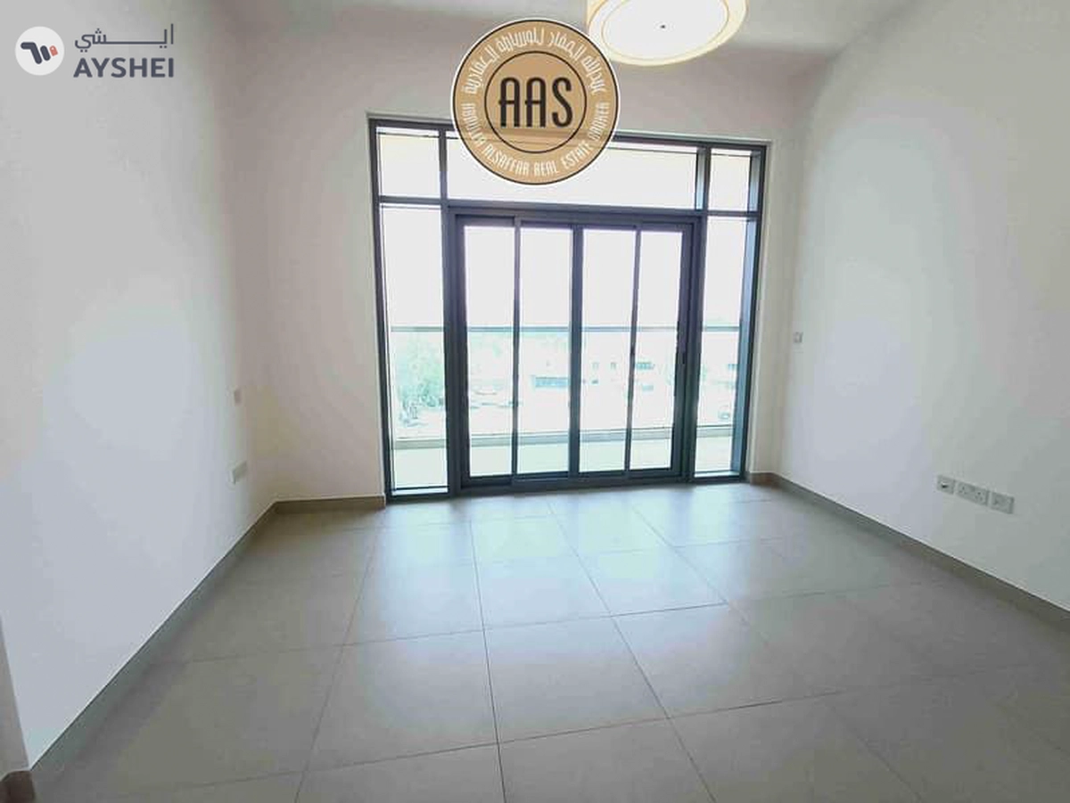 Affordable and spacious 1BHK only 76K near to metro statio-2-2