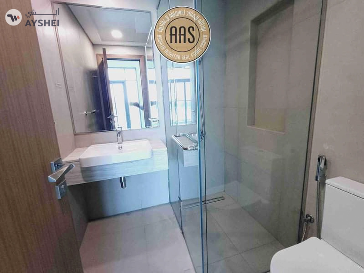 Affordable and spacious 1BHK only 76K near to metro statio-3-3