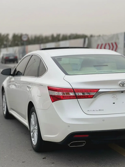 Toyota Avalon SE+ 2014 - GCC Specs - Well Maintained-9