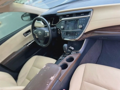Toyota Avalon SE+ 2014 - GCC Specs - Well Maintained-14