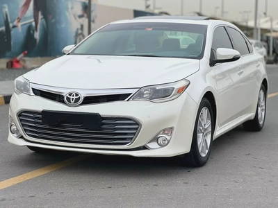 Toyota Avalon SE+ 2014 - GCC Specs - Well Maintained-3