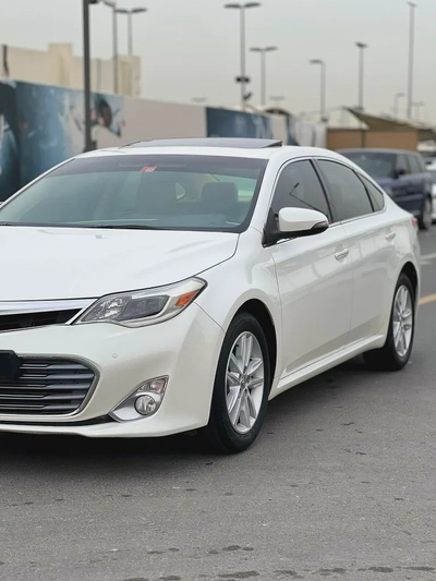 Toyota Avalon SE+ 2014 - GCC Specs - Well Maintained-8