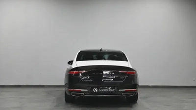 Genesis G90-2