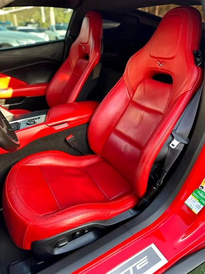 2015 Chevrolet Corvette Stingray GCC Specs - Perfect Condition!-1
