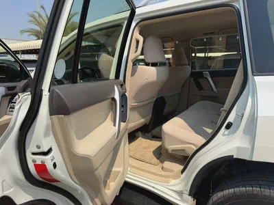 2023 Toyota Prado GXR GCC Specs-9