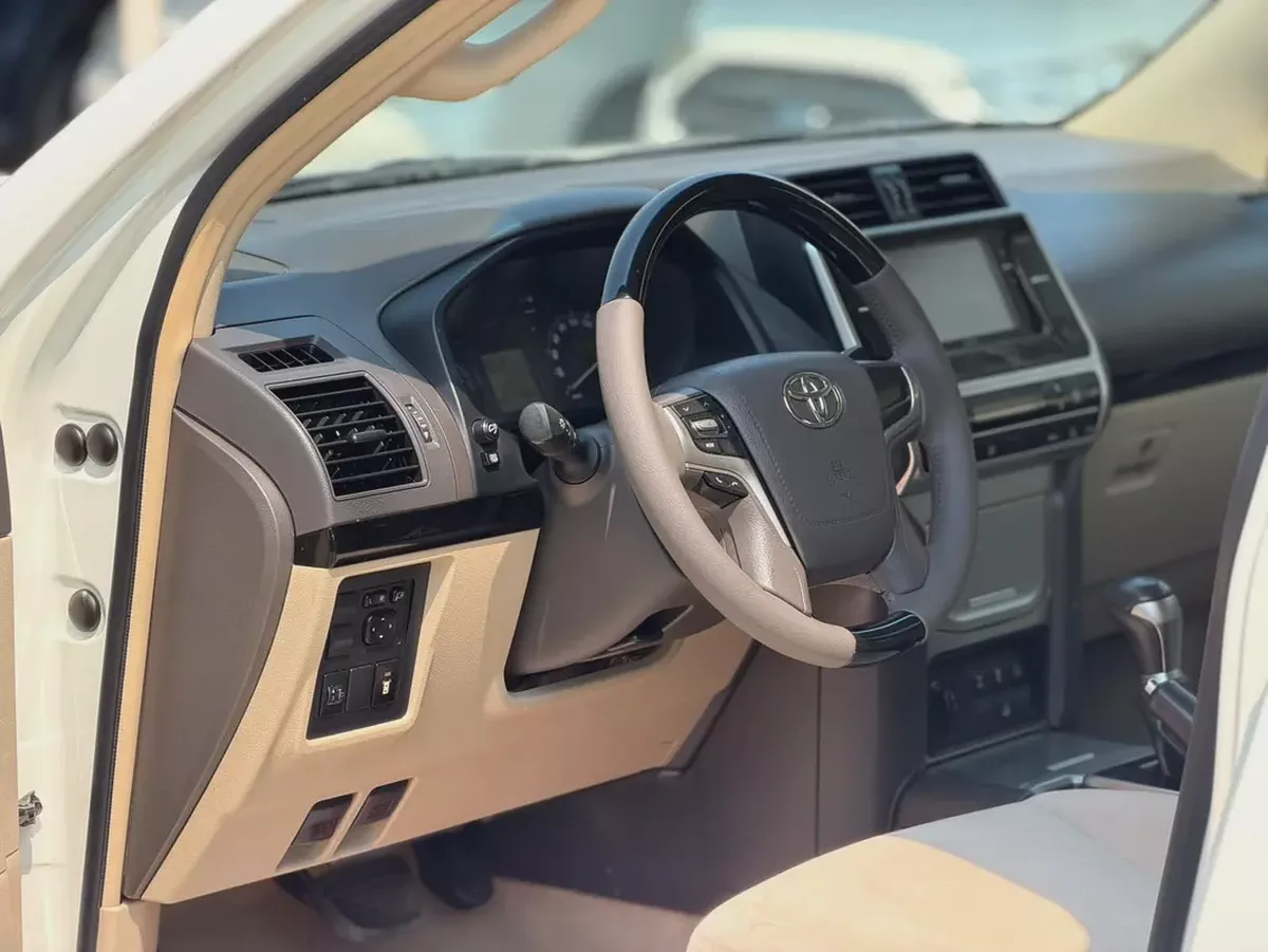 2023 Toyota Prado GXR GCC Specs-7-7