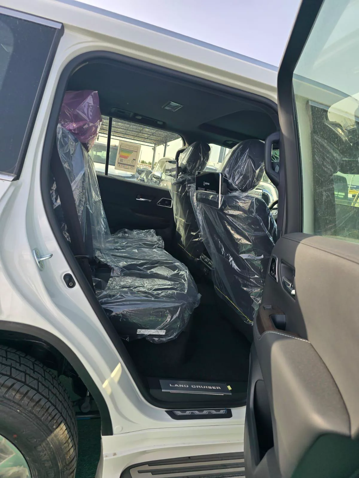 TOYOTA LAND CRUISER LC300 VX 3.5L TWIN TURBO PETROL 2026-10-10
