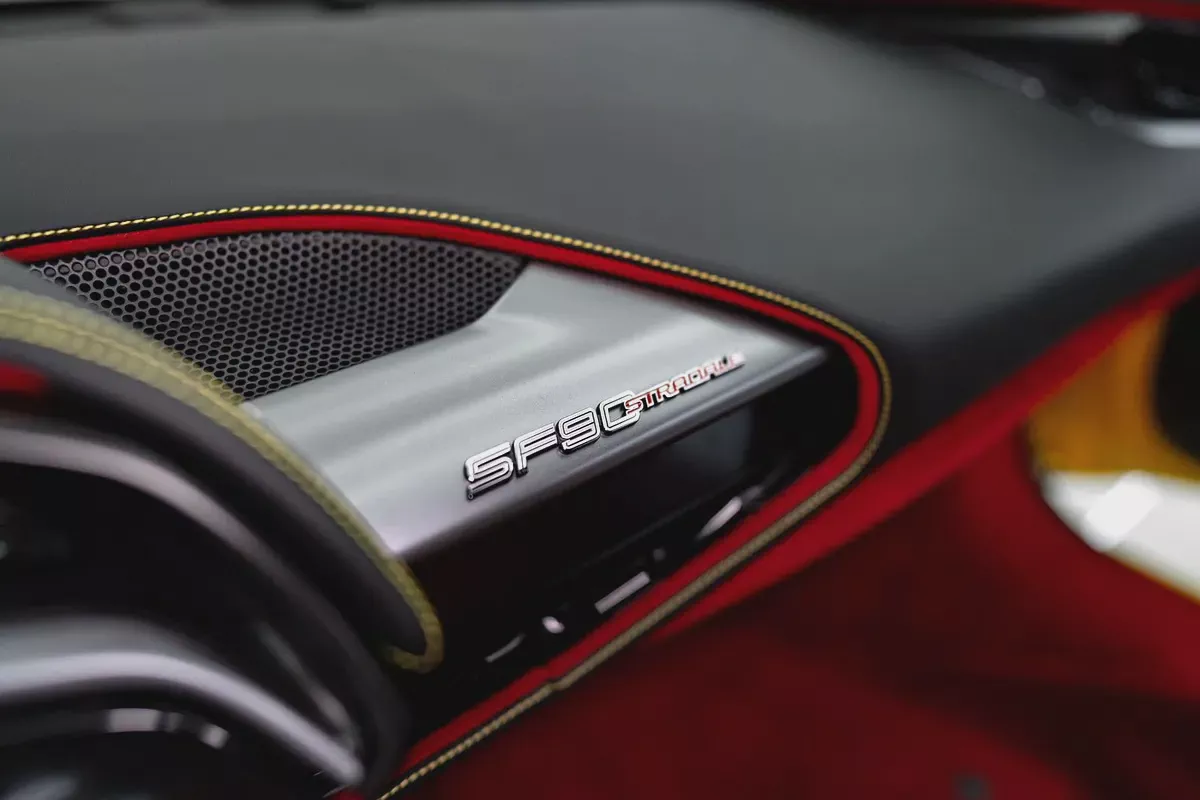 2022 FERRARI SF90 STRADALE | JAPANESE SPECS | VERY LOW MILEAGE-13-13