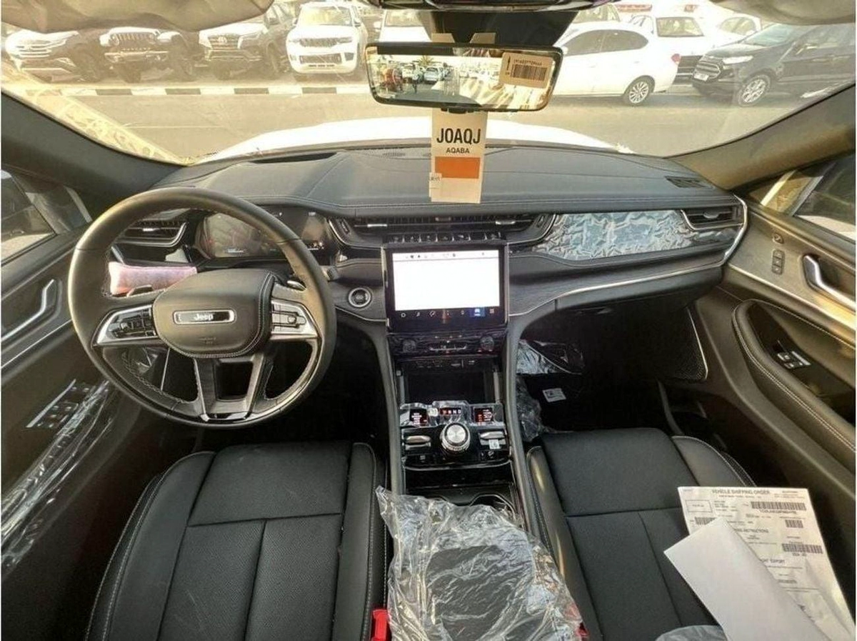 Jeep Grand Cherokee EXPORT PRICE - Grand Cherokee Overland 3.6L-9-9