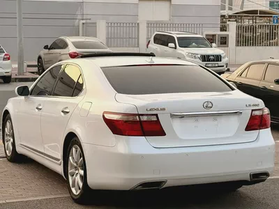 Lexus LS 460 Premier 2007 | American Specs | Well Maintained-3