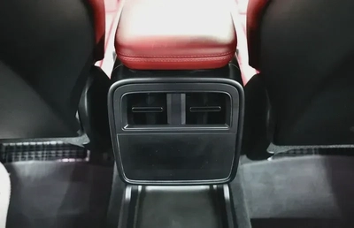 Porsche Taycan Turbo-16