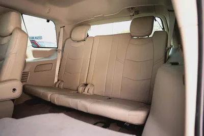 Cadillac Escalade Platinum 2016 GCC 6.2L V8 Low Mileage-15
