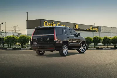 Cadillac Escalade Platinum 2016 GCC 6.2L V8 Low Mileage-3