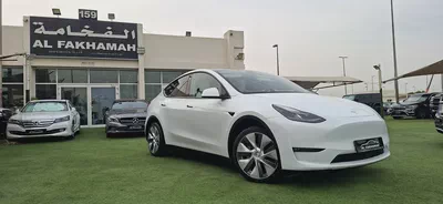 Tesla Model Y Long Range 2024 GCC Specs-13