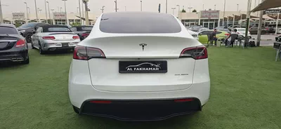 Tesla Model Y Long Range 2024 GCC Specs-3