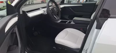 Tesla Model Y Long Range 2024 GCC Specs-6