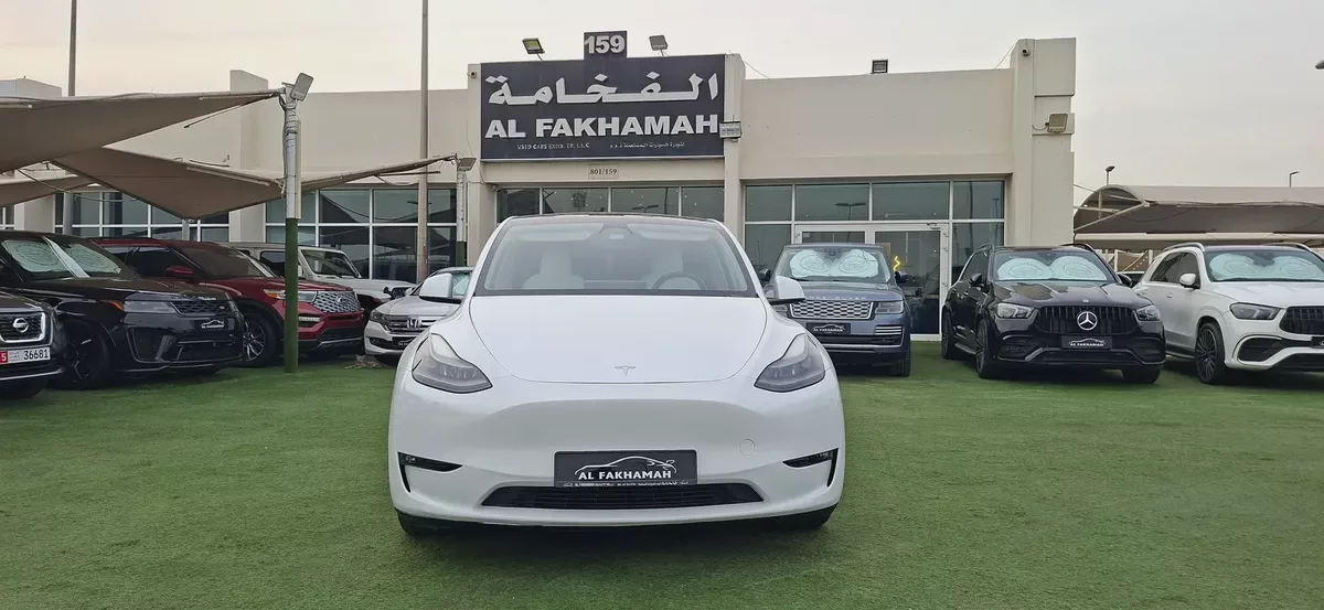 Tesla Model Y Long Range 2024 GCC Specs-1-1