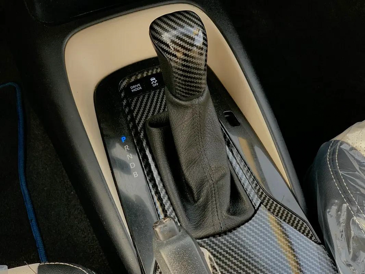 2020 Model | GCC Specs | 1.8L 4-Cyl Hybrid engine-3-3