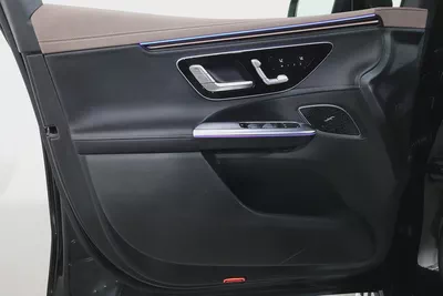 Mercedes EQE 350 SUV 2025 | GARGASH WARRANTY + SERVICE CONTRACT I GCC Specs | ACCIDENTS FREE-7