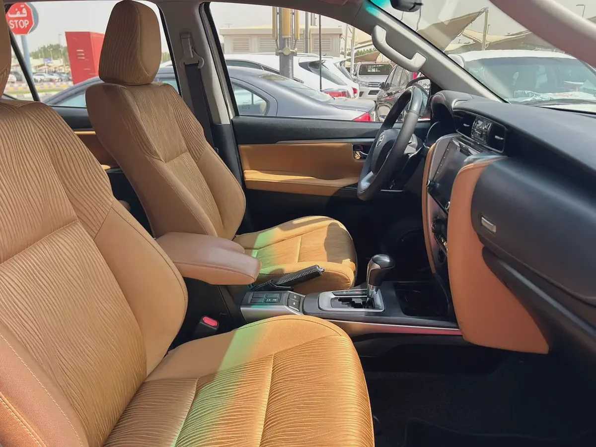 2022 Toyota Fortuner,GCC V6, 4.0, Screen, Camera | Ref#1141-10-10