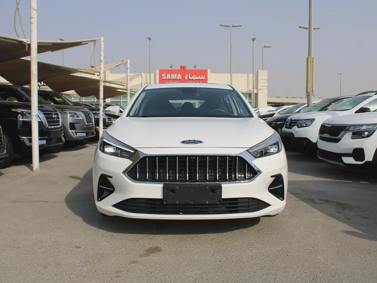 JAC J7 Luxury 2023 | GCC  orginal piant-1-1