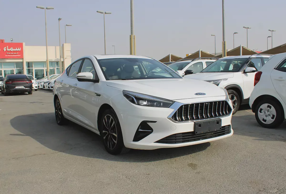 JAC J7 Luxury 2023 | GCC  orginal piant-2-2