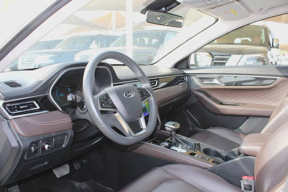 JAC J7 Luxury 2023 | GCC  orginal piant-7-7
