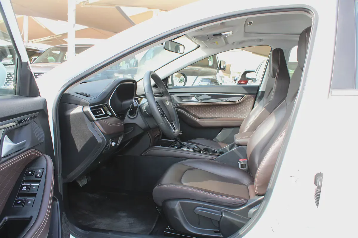 JAC J7 Luxury 2023 | GCC  orginal piant-8-8