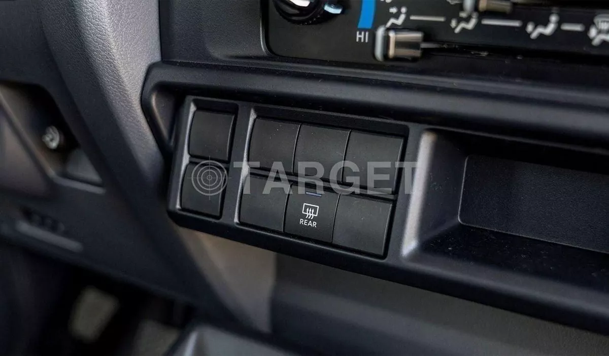 Toyota Land Cruiser 70 LC76 4.2L V6 DIESEL 2024-13-0