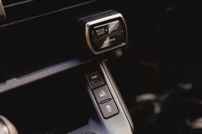 2026 Toyota RAV4 XLE | GCC Specs | Brand New-9