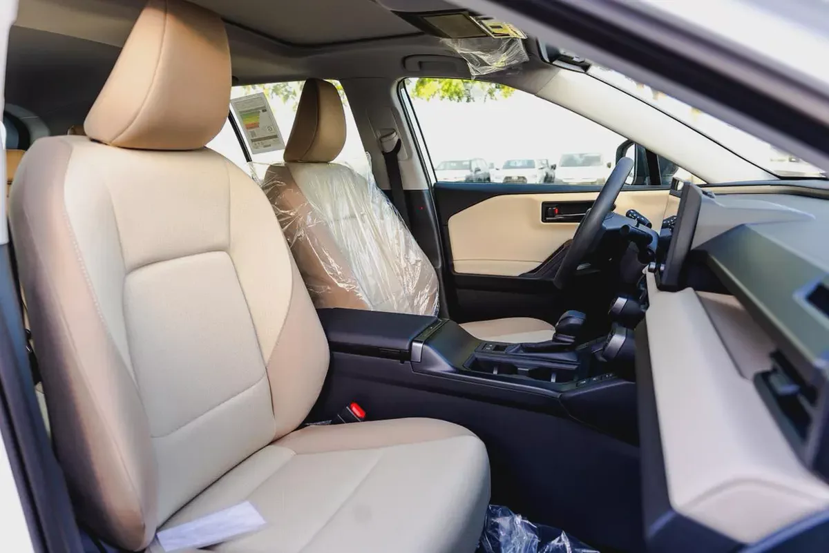 2026 Toyota RAV4 XLE | GCC Specs | Brand New-15-15