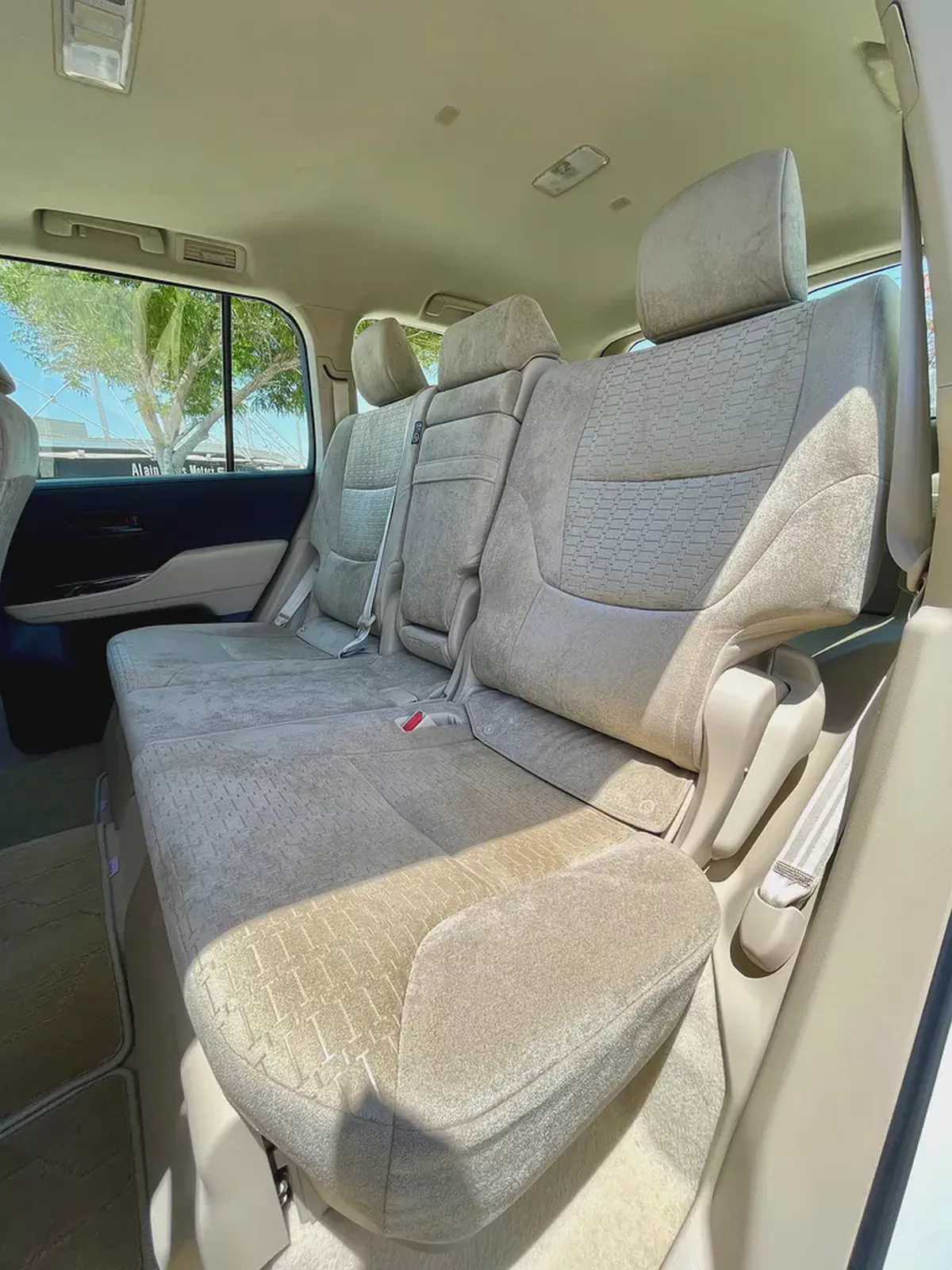 Toyota Land Cruiser EXR 2025 GCC Specs with Less Driven-14-14