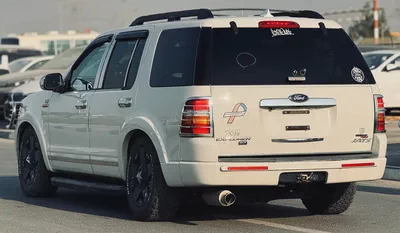 FORD EXPLORER | XLT | 2010 | ONLY : 88622 KM | JAPAN IMPORT | CLEAN TITLE-3