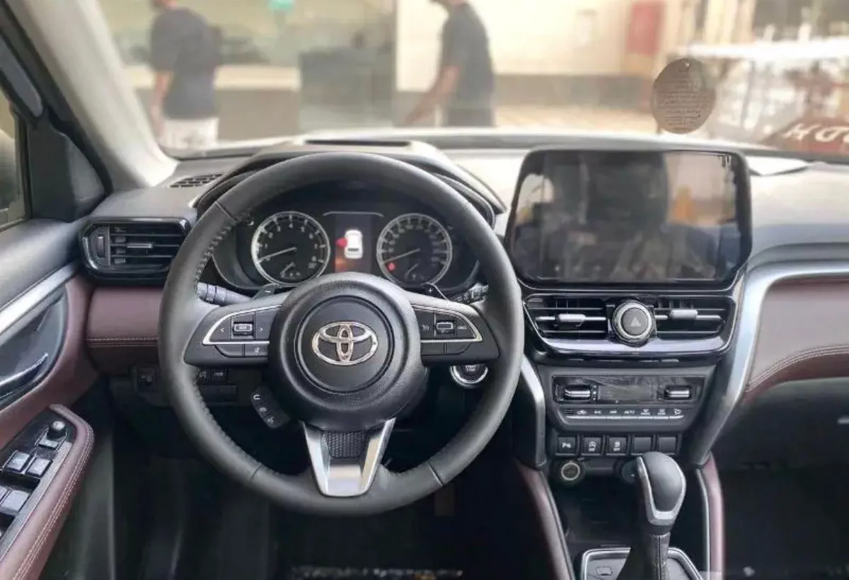 New Toyota Urban Cruiser-7-7