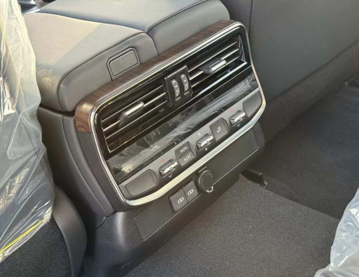 Toyota Land Cruiser VX 3.5L TWIN TURBO || ONLY FOR AFRICA 2026-18-0