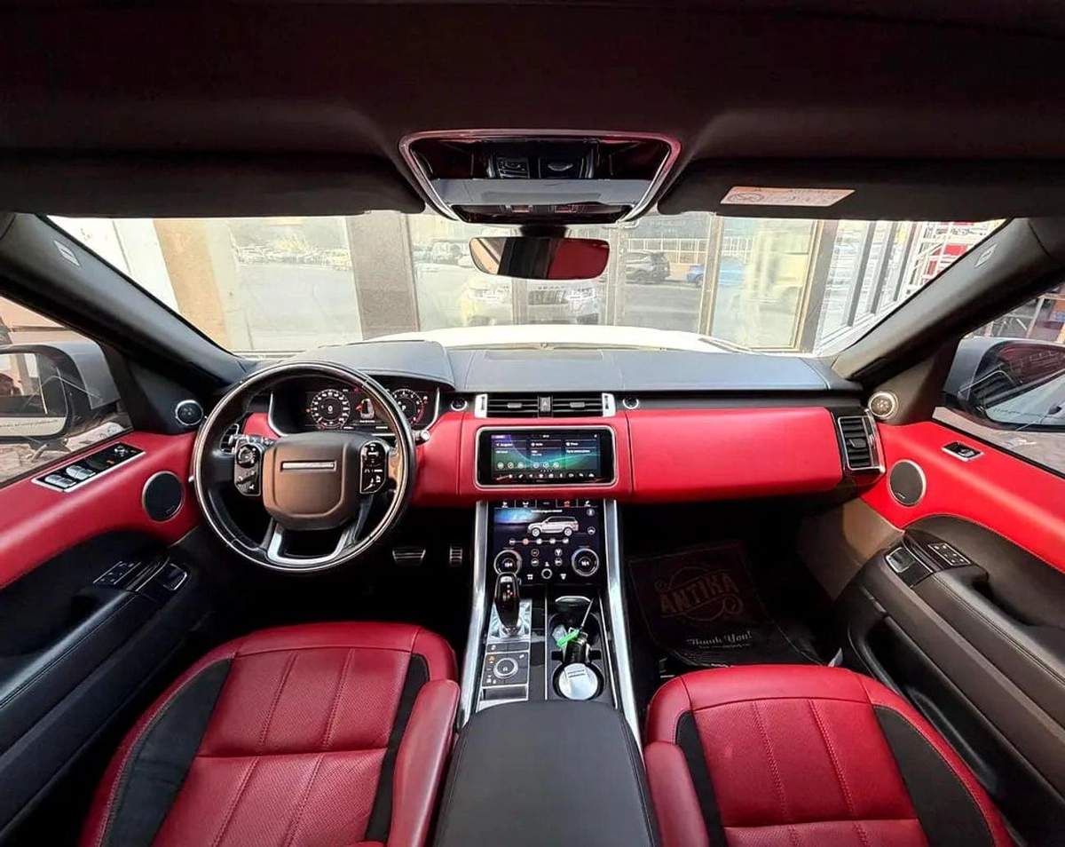 Land Rover Range Rover Sport HSE DYNAMIC-9-0