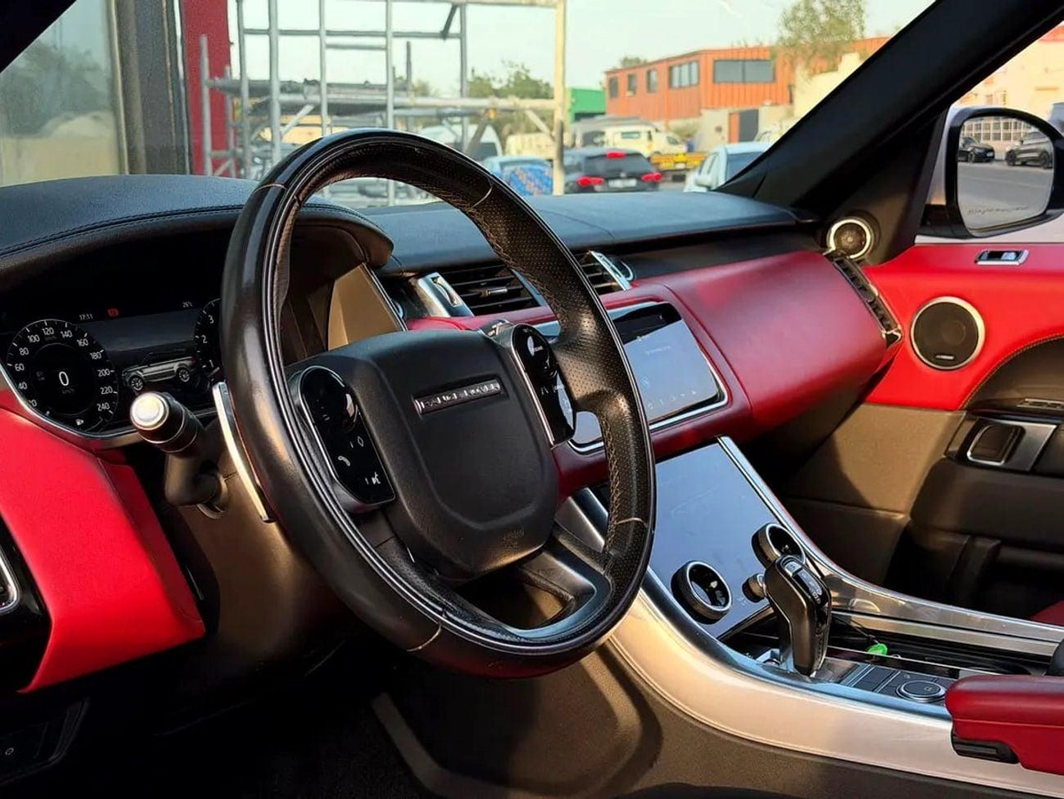 Land Rover Range Rover Sport HSE DYNAMIC-6-0