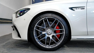 UAEs Very Best Example | 2 Years Free Servicing | AED 5,103 Per Month-8