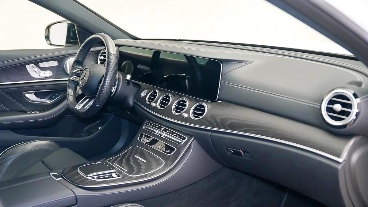 UAEs Very Best Example | 2 Years Free Servicing | AED 5,103 Per Month-2-2