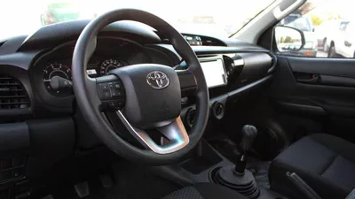 Toyota Hilux SGLX HILUX 2.4L MT DIESEL P.WINDO 2024-10