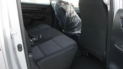 Toyota Hilux SGLX HILUX 2.4L MT DIESEL P.WINDO 2024-14