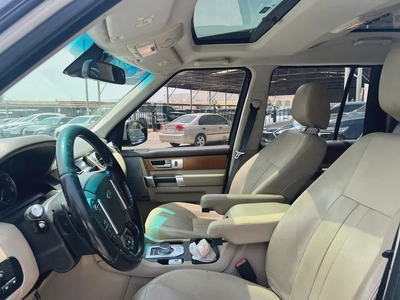 Land Rover LR4 HSE 2016 - GCC Specs - Excellent Condition-12