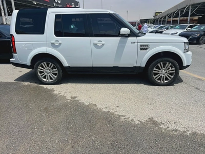 Land Rover LR4 HSE 2016 - GCC Specs - Excellent Condition-5