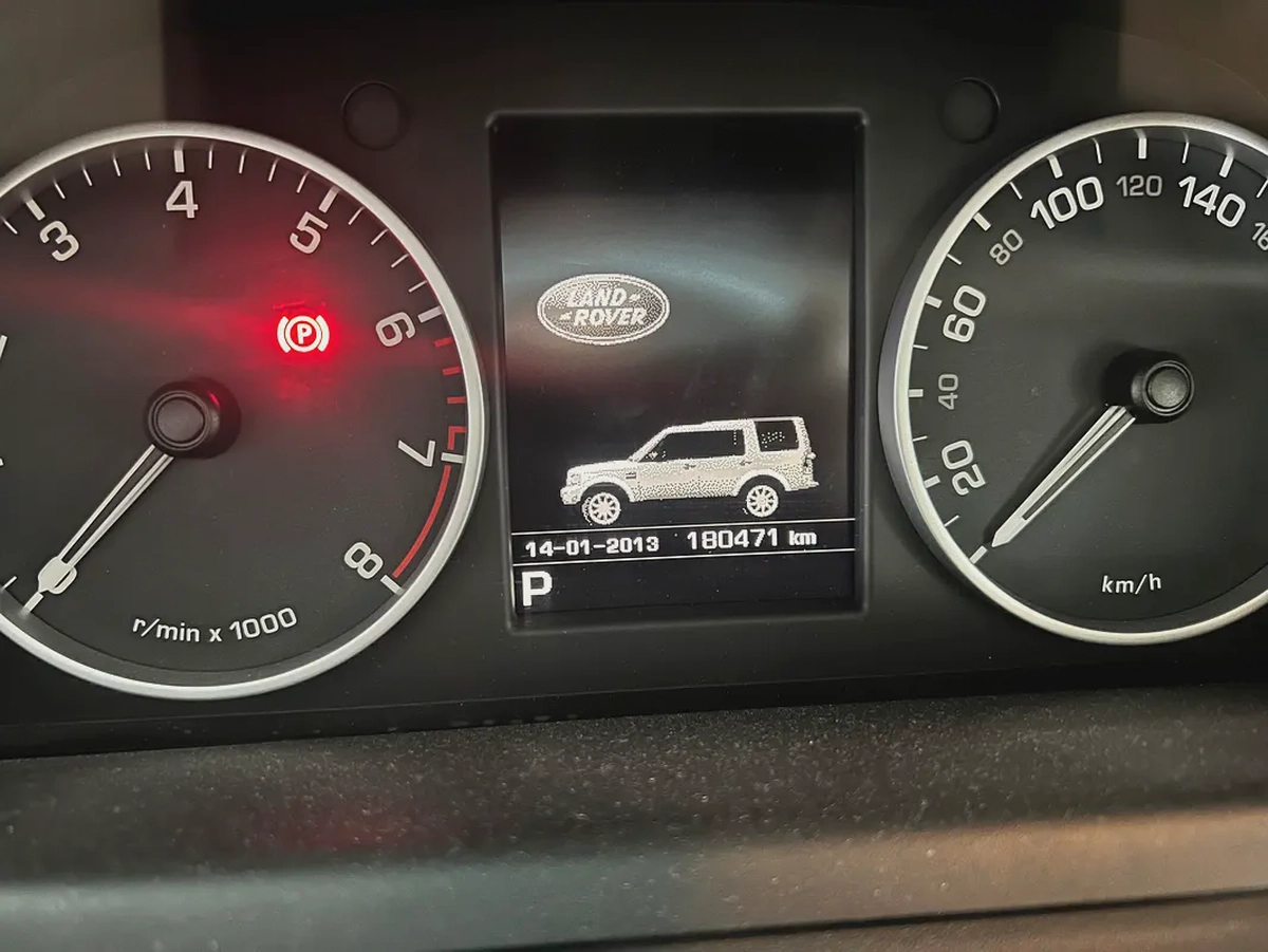 Land Rover LR4 HSE 2016 - GCC Specs - Excellent Condition-15-15