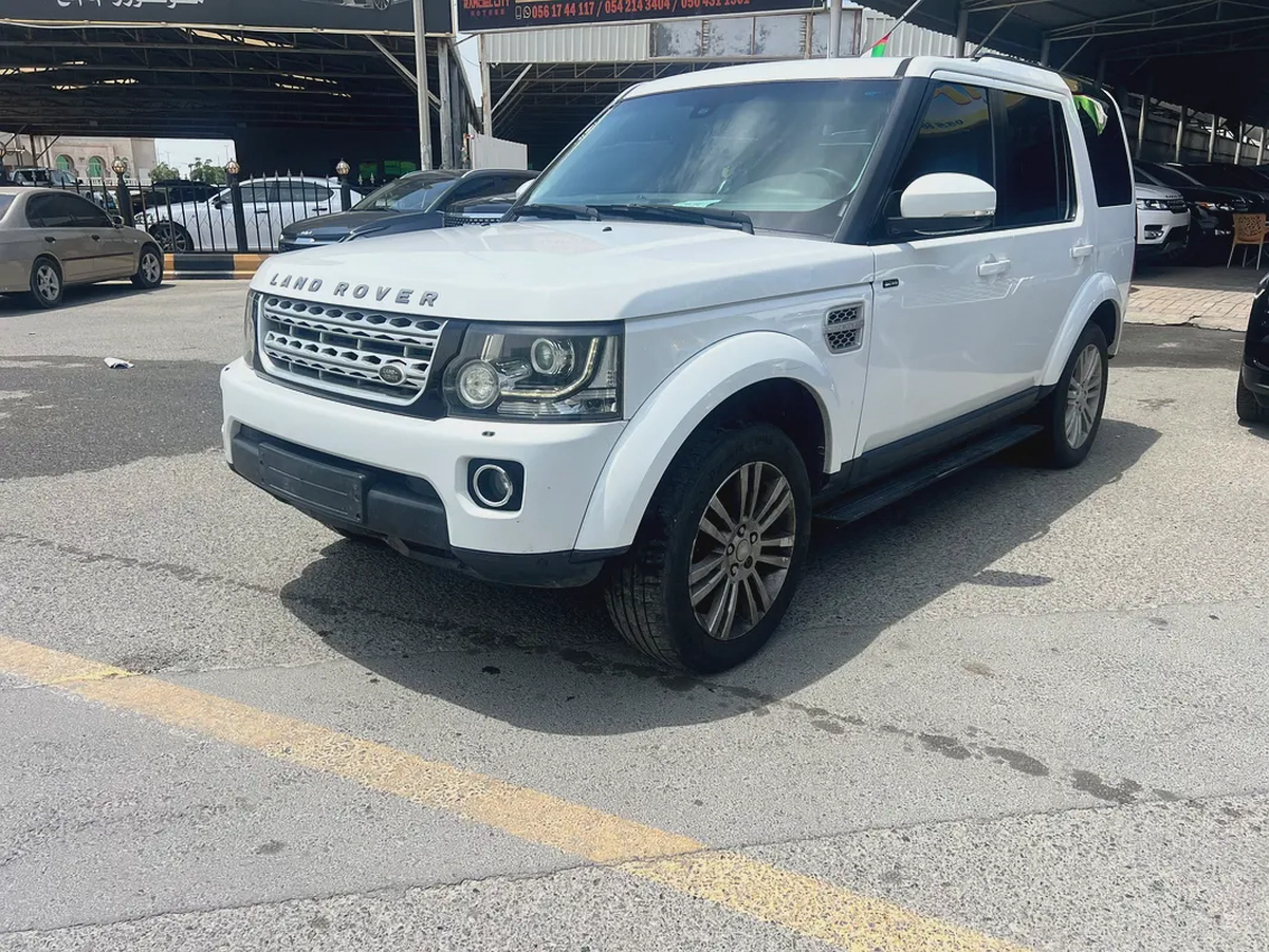 Land Rover LR4 HSE 2016 - GCC Specs - Excellent Condition-3-3