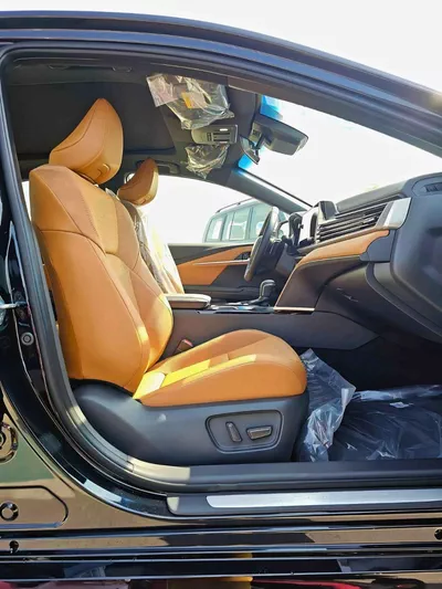Toyota Camry GLE 2.5L PETROL V4 || RADAR | PANORAMIC ROOF | LEATHER WITH PWR SEATS (CODE # CGLER)-12