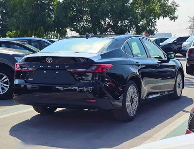 Toyota Camry GLE 2.5L PETROL V4 || RADAR | PANORAMIC ROOF | LEATHER WITH PWR SEATS (CODE # CGLER)-4